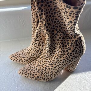 NEW Cape Robbin Cheetah Booties
